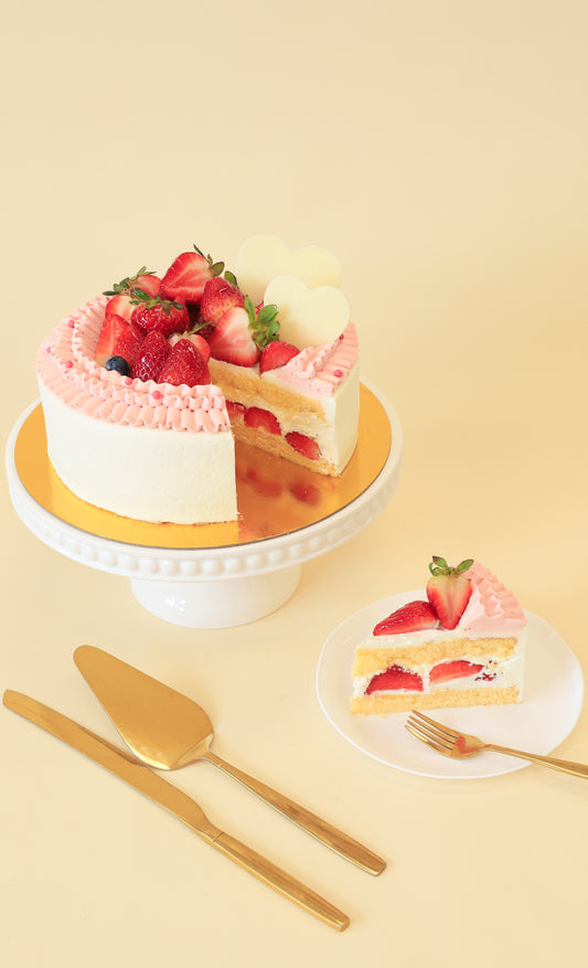 May Special: Heart Strawberry Shortcake